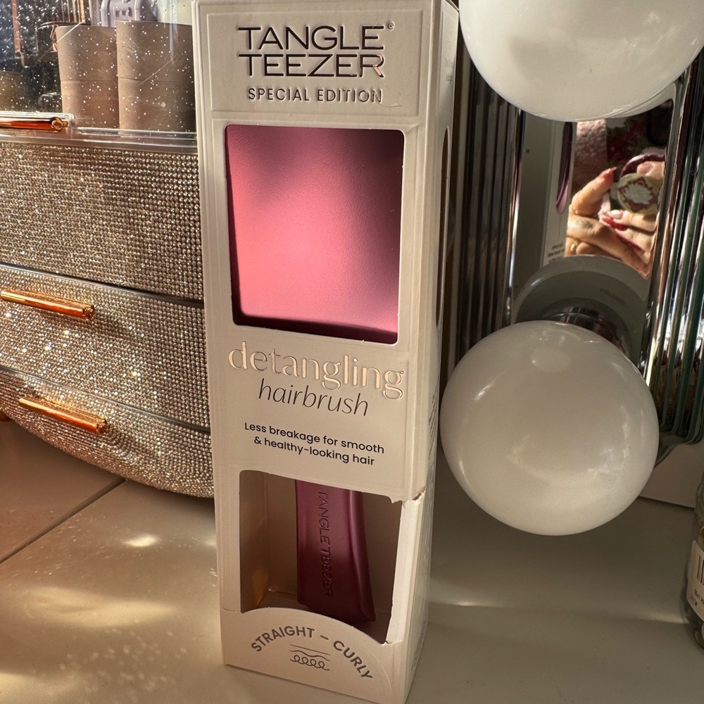 Tangle Teezer Special Edition Detangling Hairbrush The Chrome Ultimate Detangler - Picture 3 of 7